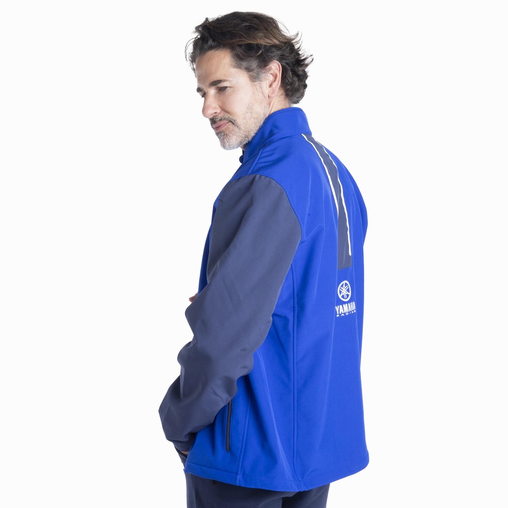B24-FJ125-E0-0L-24-PB-softshell-men-Baley-Studio-007.jpg