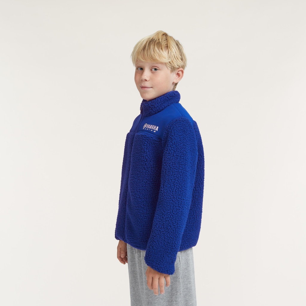 QMB-26FT4-E0-10-26-Ess-sherpa-fleece-kids-EU-Studio-002.jpg