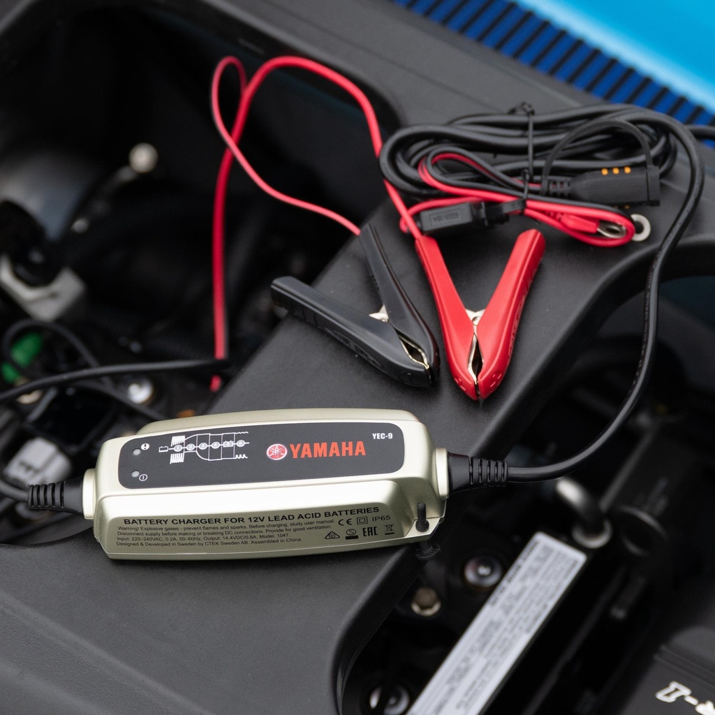 YME-YEC09-EU-20-YEC-9-CHARGER-EU-SPEC-EU-Static-001.jpg